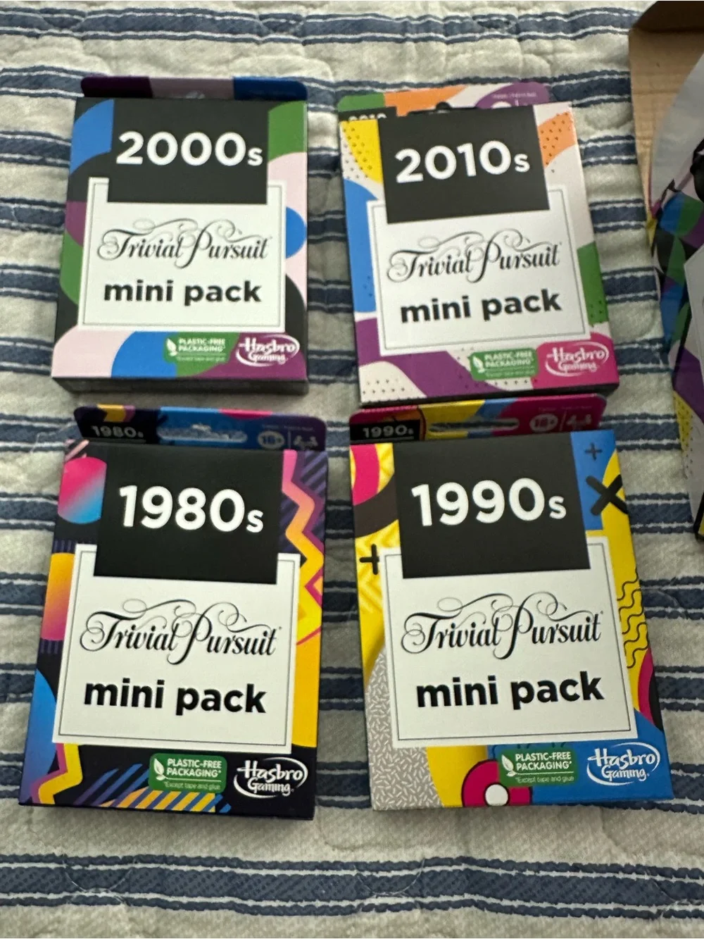 Hasbro Trivial Pursuit Mini Packs - Multicolor